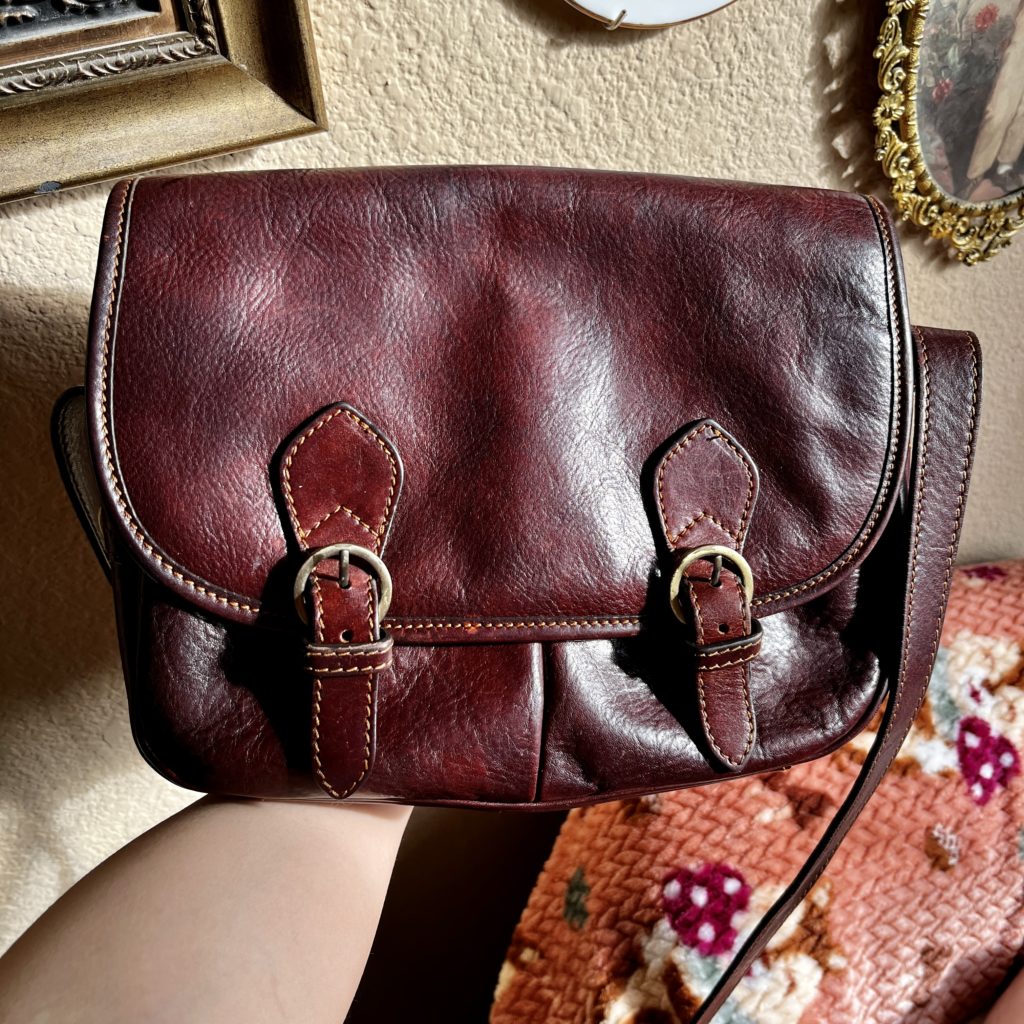 Cognac purse