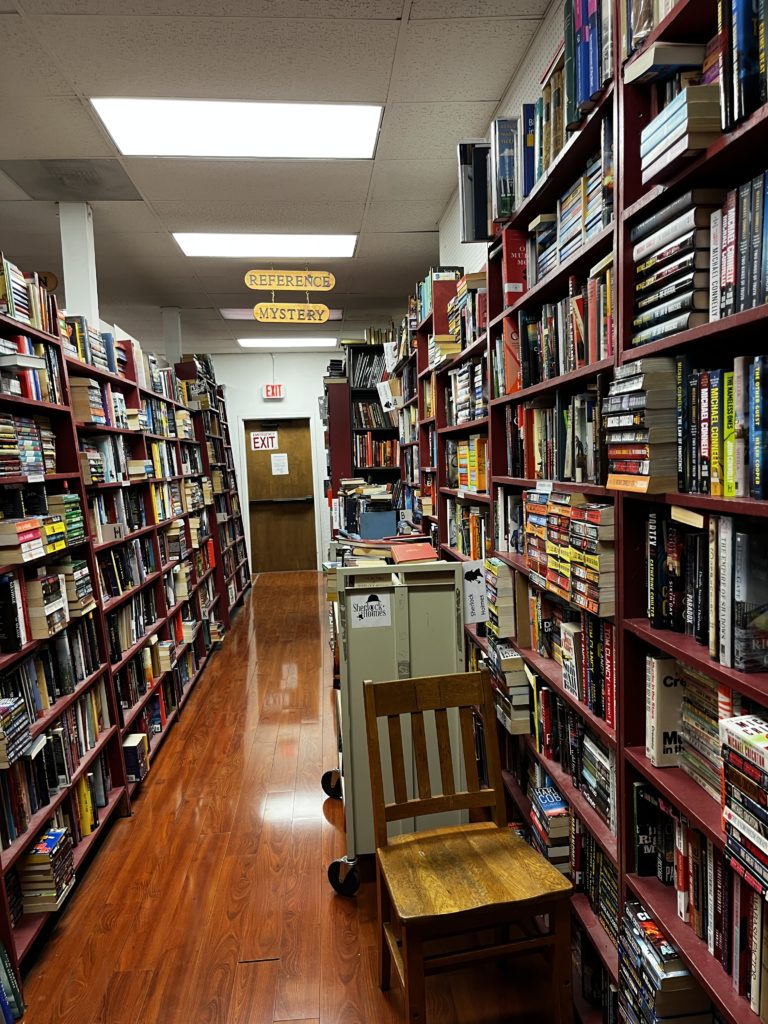 Recycle Bookstore interior