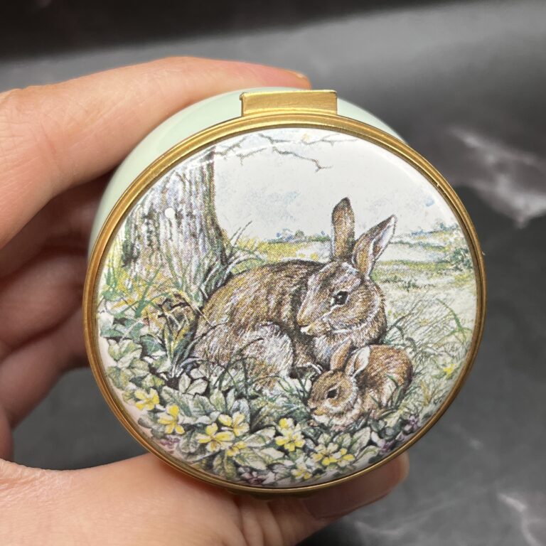 Trinket box
