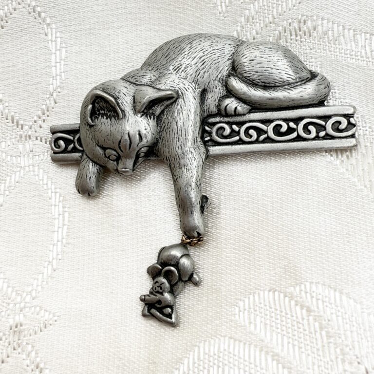 JJ cat